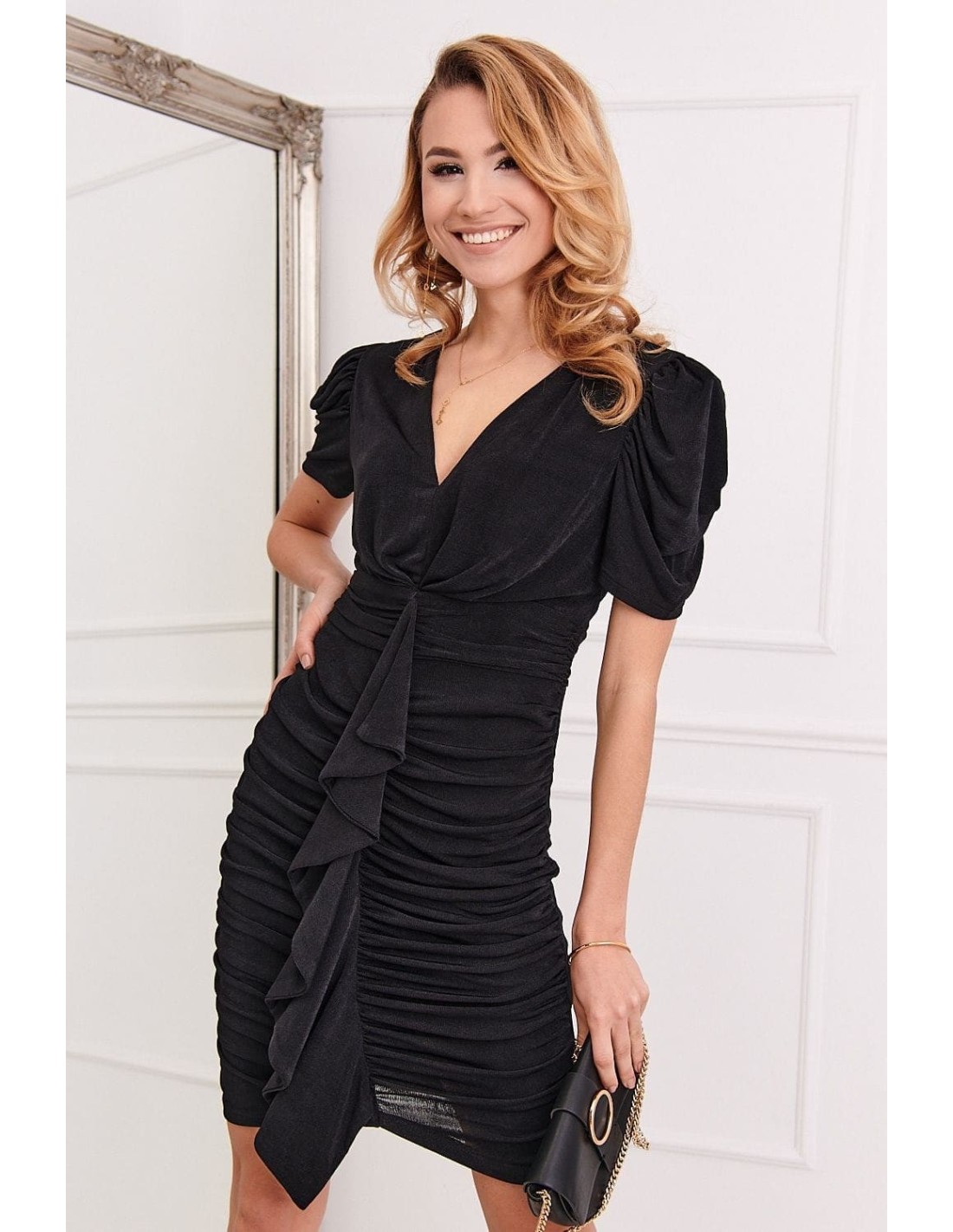 Tailliertes Kleid mit Drapierung, schwarz 5343 – Online-Shop – Boutique